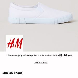 NWT Low Profile Slip-on White Cotton Twill, Elastic Panels, Padded, Jersey Lined